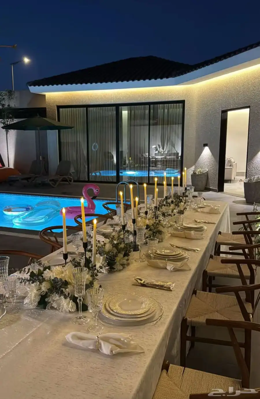طاولة عشاء بتصميم أنيق ف الرياض 0