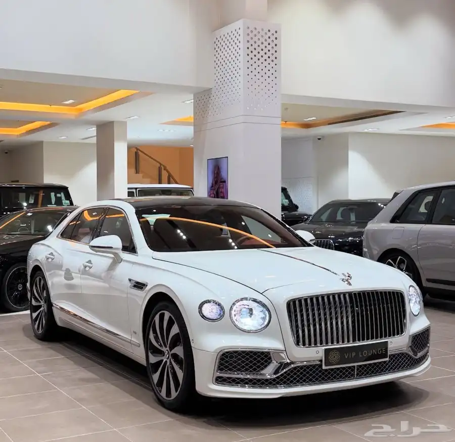 بنتلي فلاينج سبير 2021 مستخدم V8 index