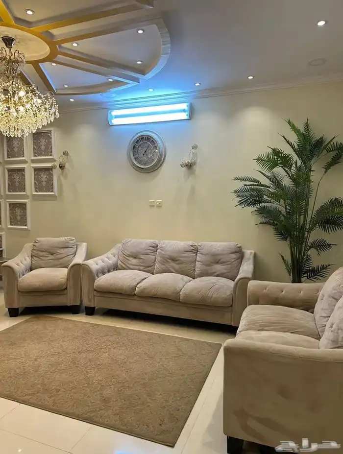 كنب ثلاث قطع ب 800 اريال 0