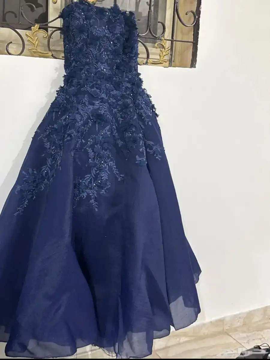 فستان سهره استخدام مره فخم مقاس s 0