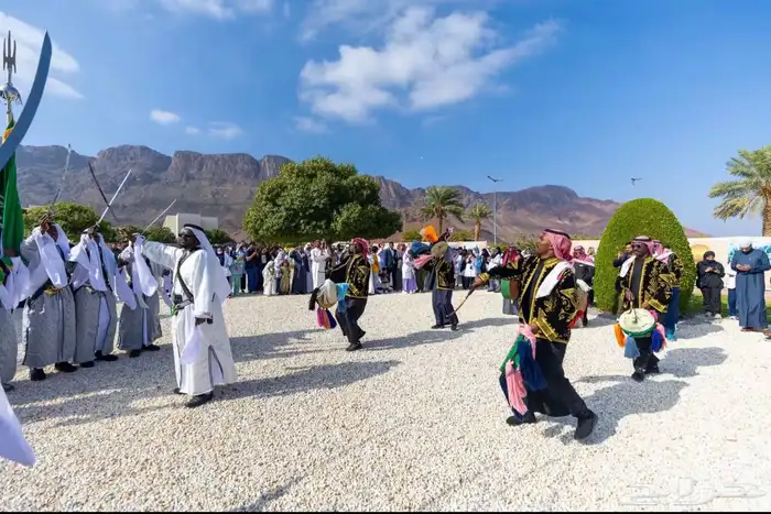 فرقة زوايا المملكة الدولية للعرضة النجدية السعودية 4