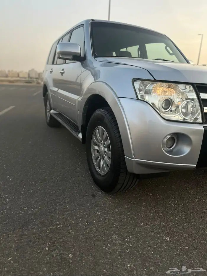 باجيرو ميتسوبيشي 3