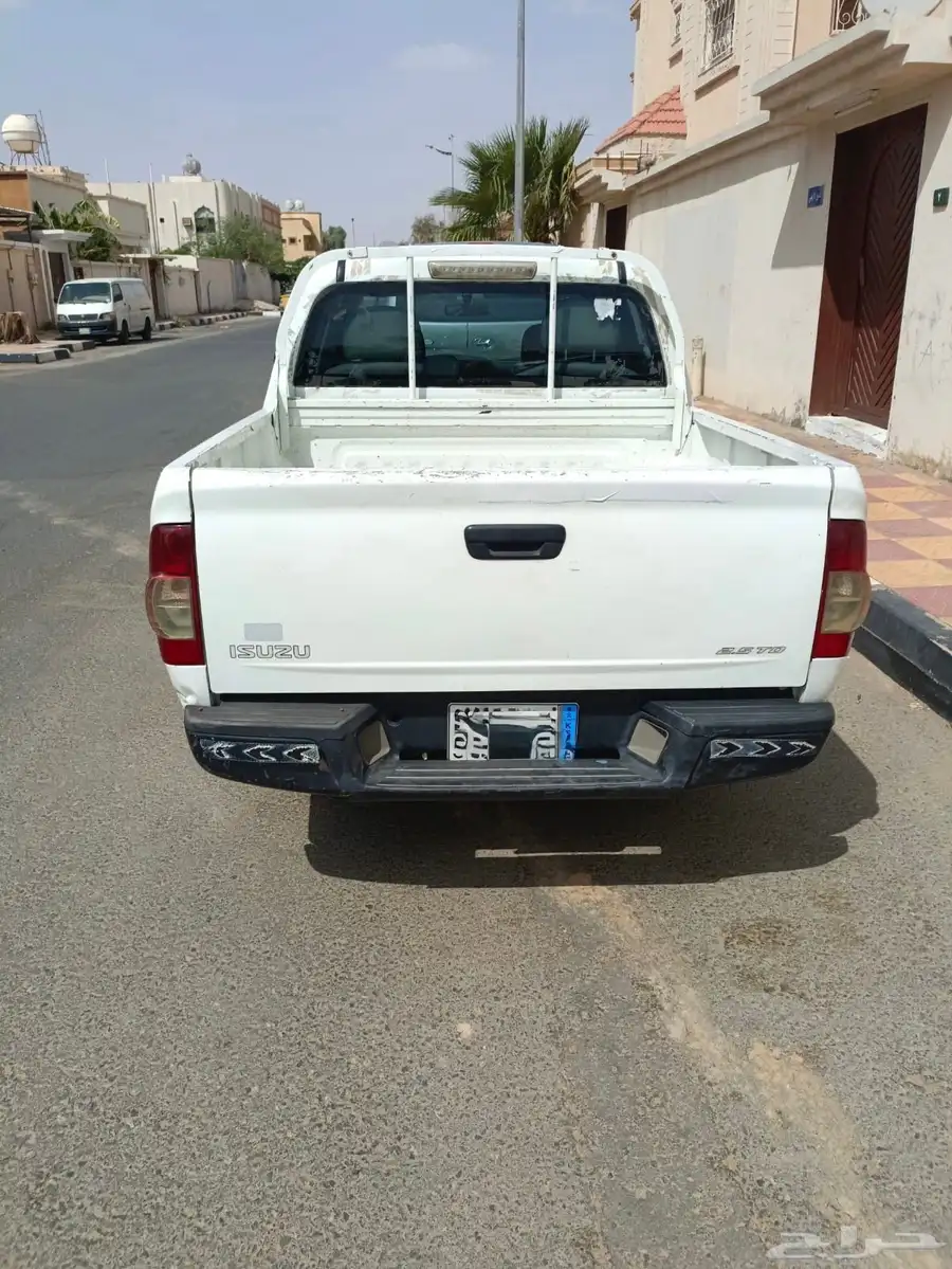 ايسوزو غمارتين 2012 0