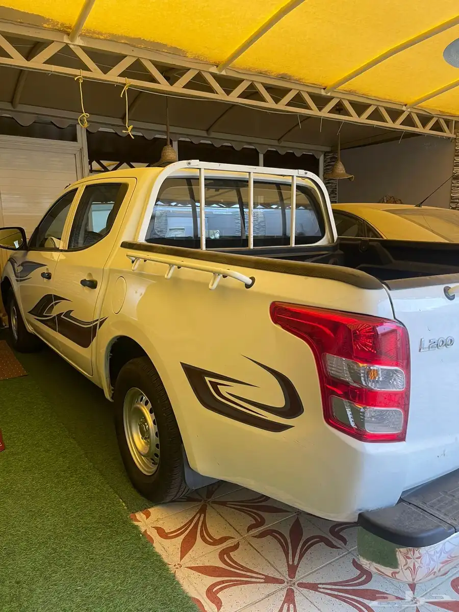 ميتسوبيشي 2016 L200 2