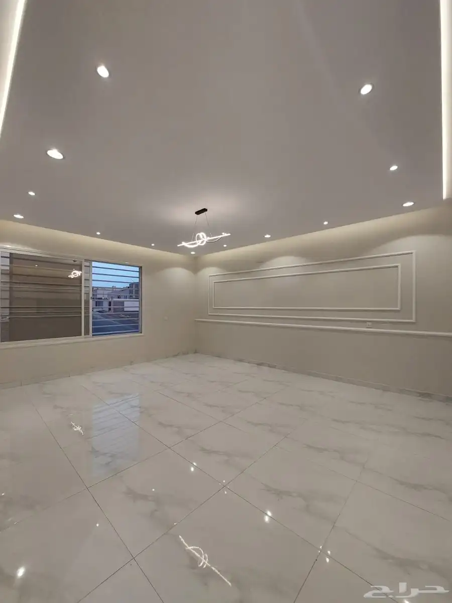 للبيع روف علوي مع ملحق درج داخلي وخارجي با المحاله 3