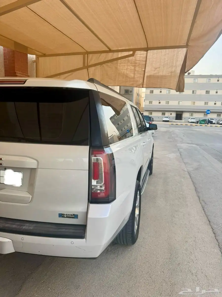 جمس يوكن فل كامل للبيع XL SLT طويل موديل 2017 GMC 3