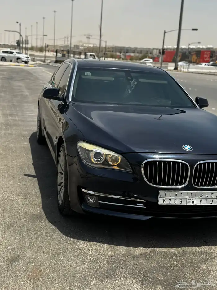 الرياض 10