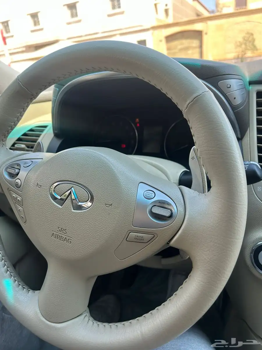 انفينيتي Qx70 - 2014 9