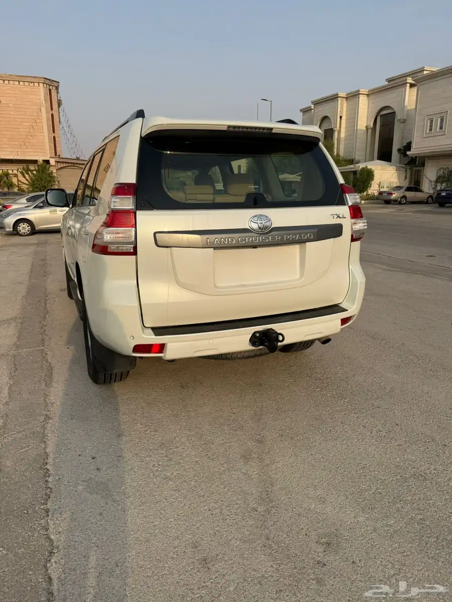 تويوتا برادو فل كامل مخمل 6 سلندر 2015 2