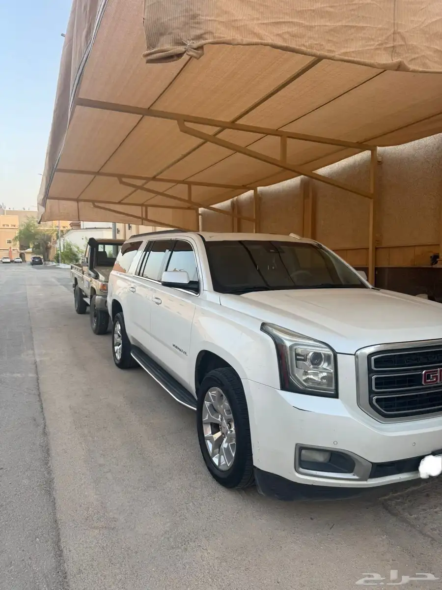 جمس يوكن فل كامل للبيع XL SLT طويل موديل 2017 GMC 1