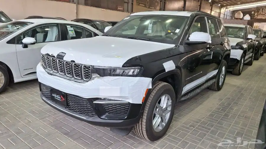 جيب جراند شيروكي 2025 جديد احصل علي موافقه التقسيط في 5د 0