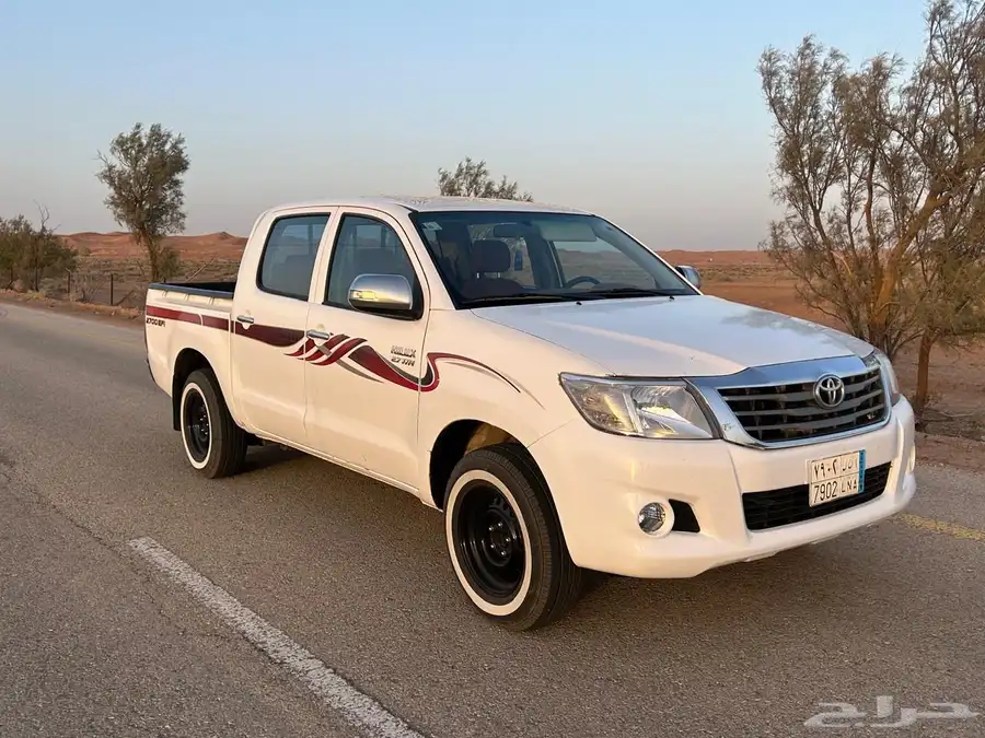 هايلوكس 2013 GLX 4