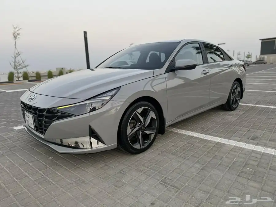 البيع افانتي مديل 2022 1