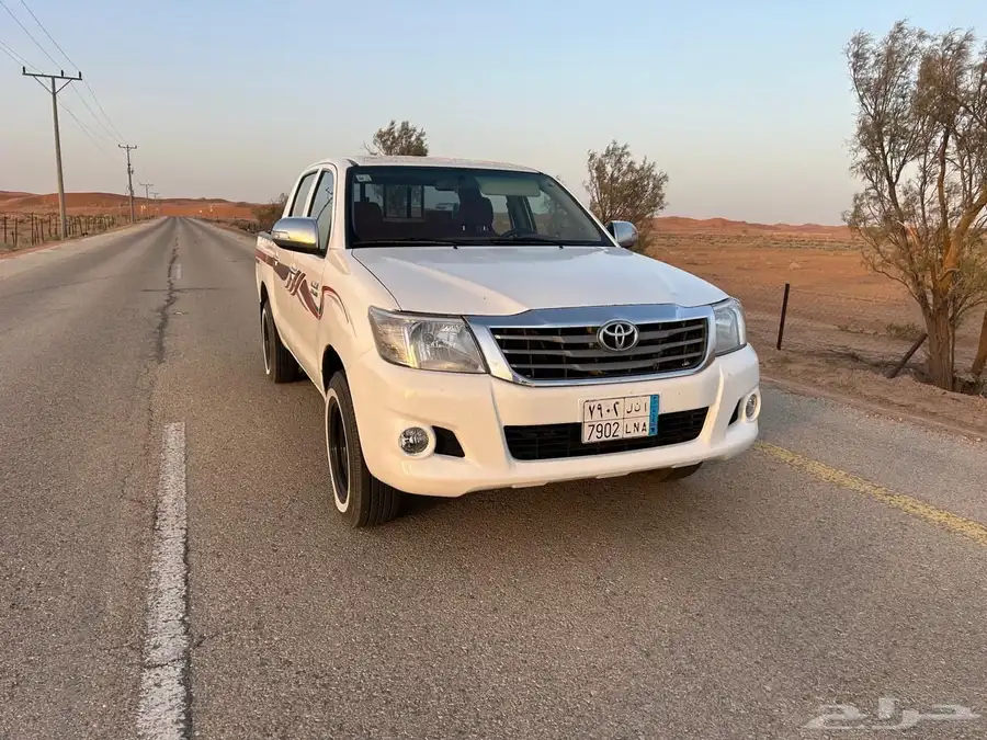 هايلوكس 2013 GLX 1
