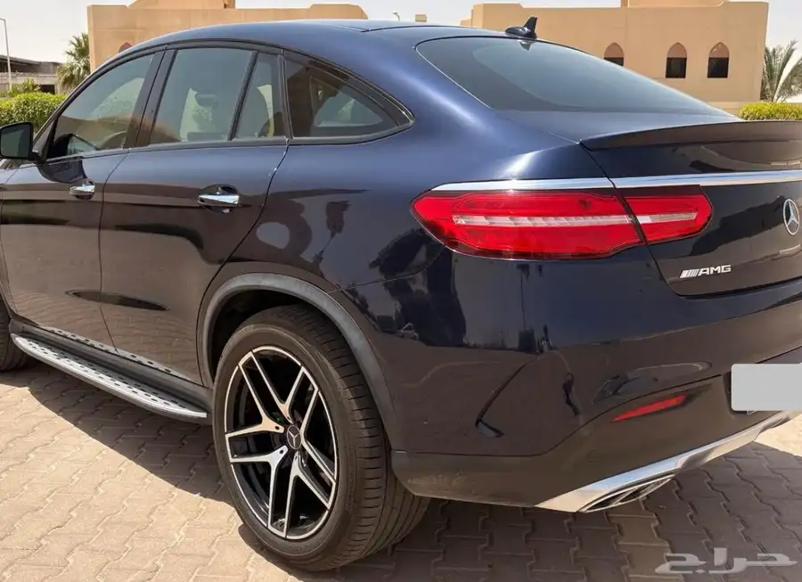 GLE43 AMG 2017 مرسيدس كوبيه - جفالي فل اوبشن نظيف جدا 7
