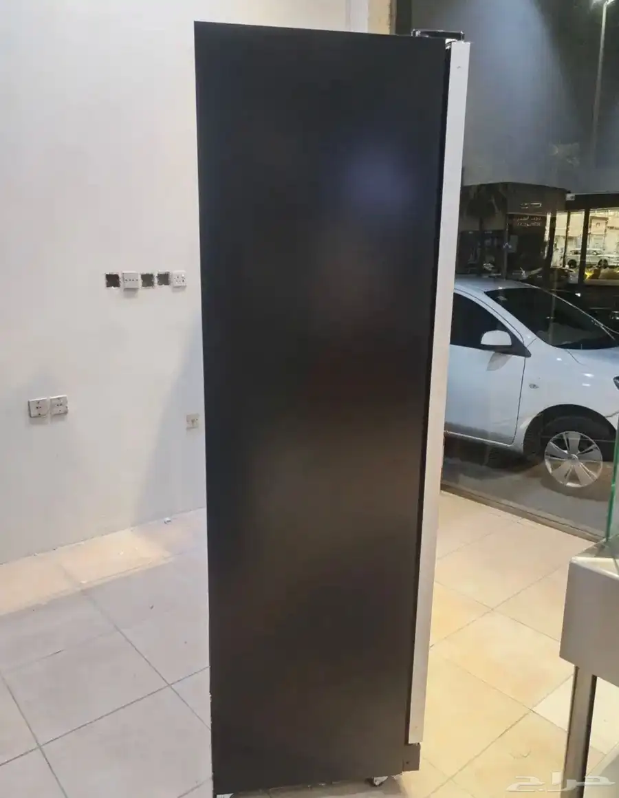 ثلاجات عرض زجاج باب بابين ثلاثه باب اسود مروح ثلاجة زجاج 9