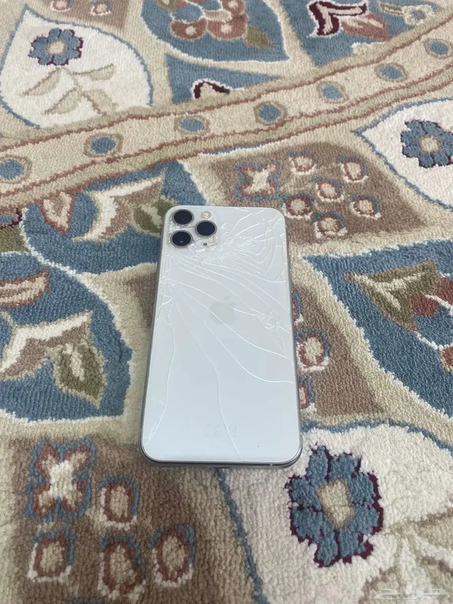 ايفون 11 3
