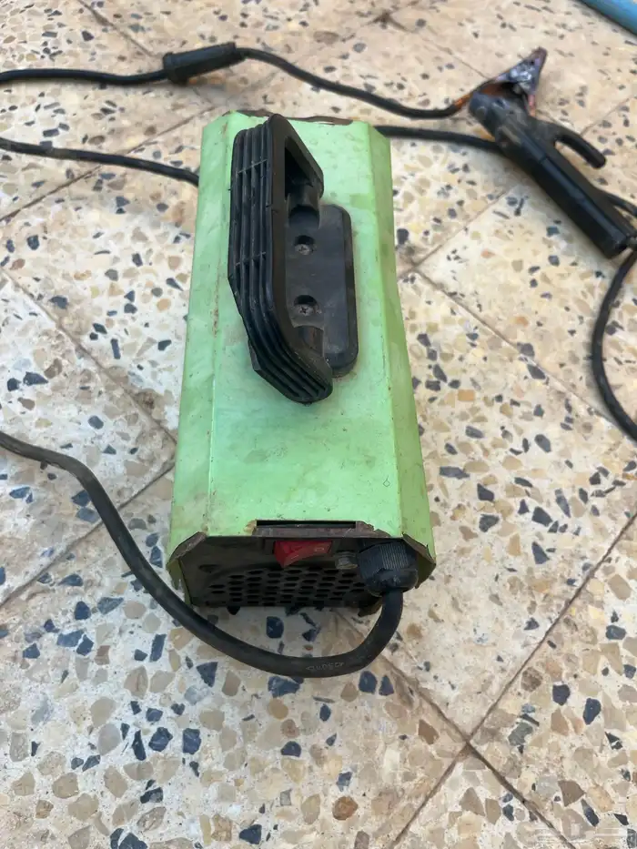 مكينه لحام 1