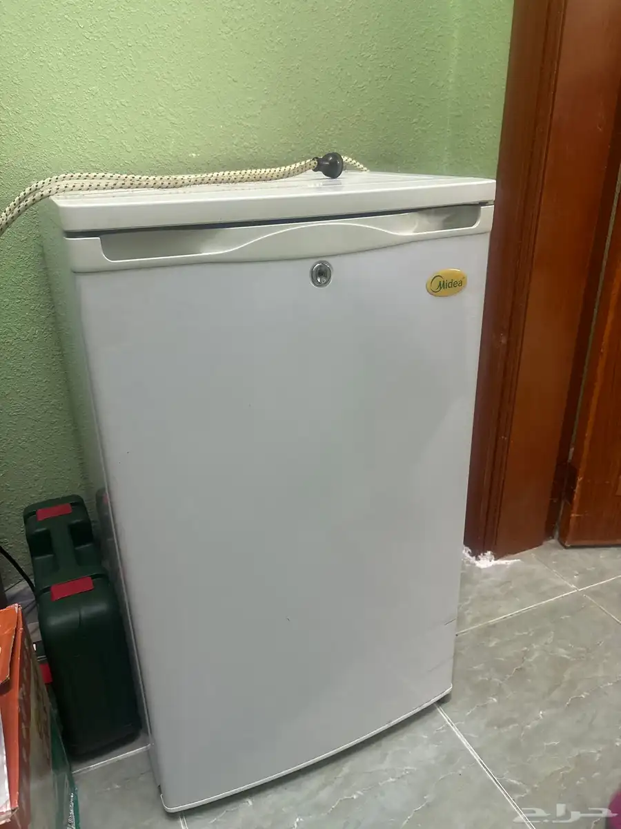 ثلاجه مستعمله شبه جديده مافيها عيوب 0