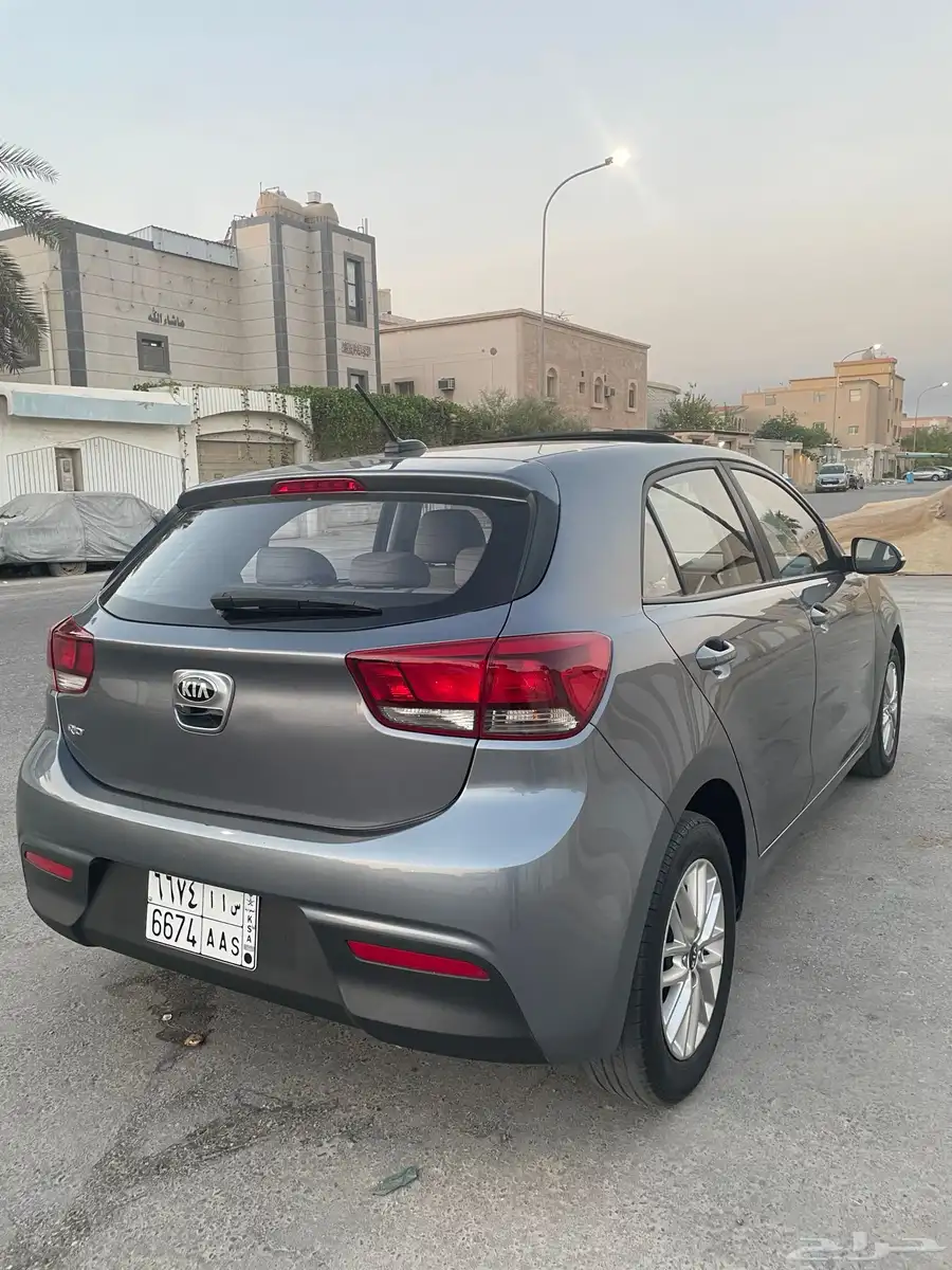 كيا ريو فتحه سقف صبغه وكاله الممشى 135 3
