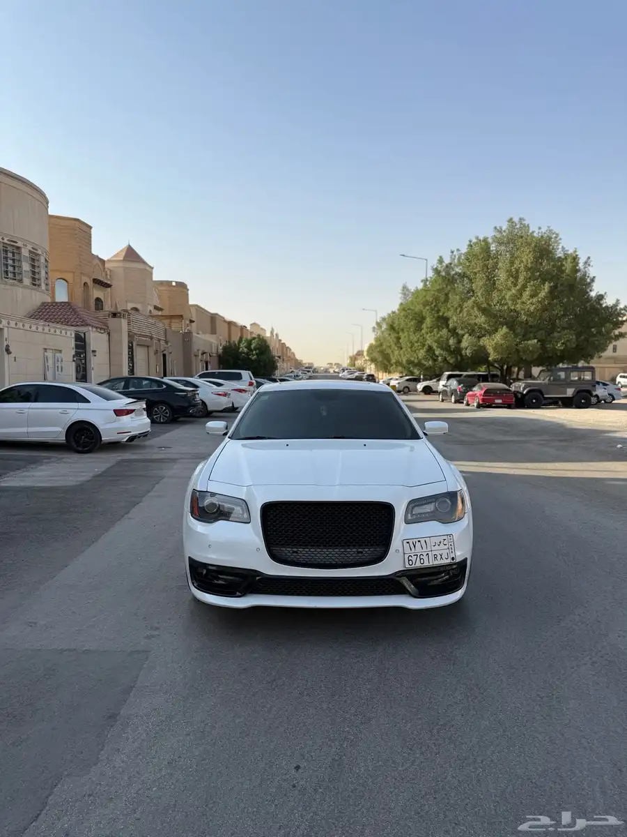 كرايزلر C300 2014 0