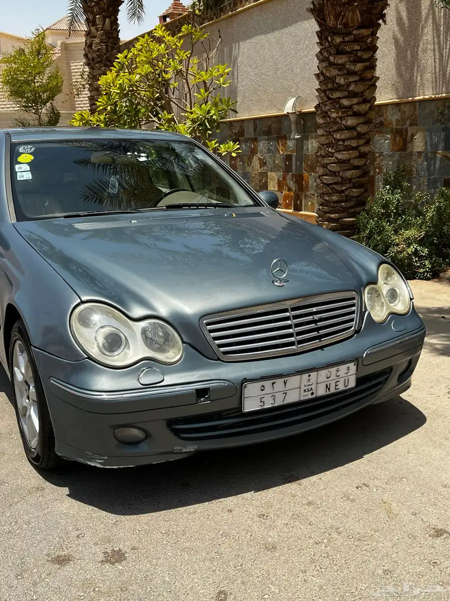 مرسيديس C200 10
