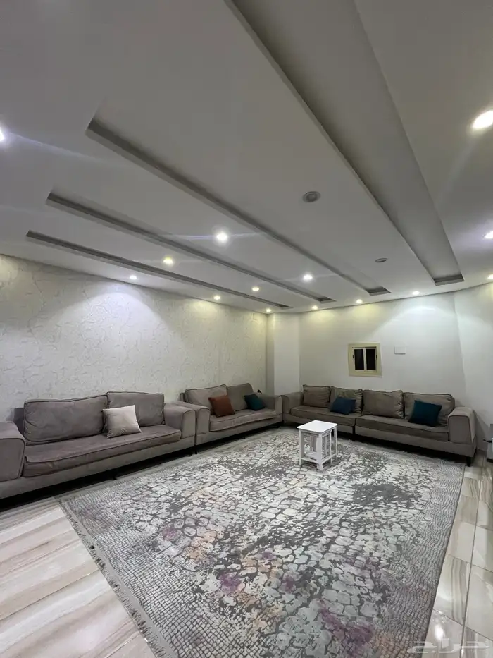 كنب للبيع يكفي 15 شخص 3 قطع 2