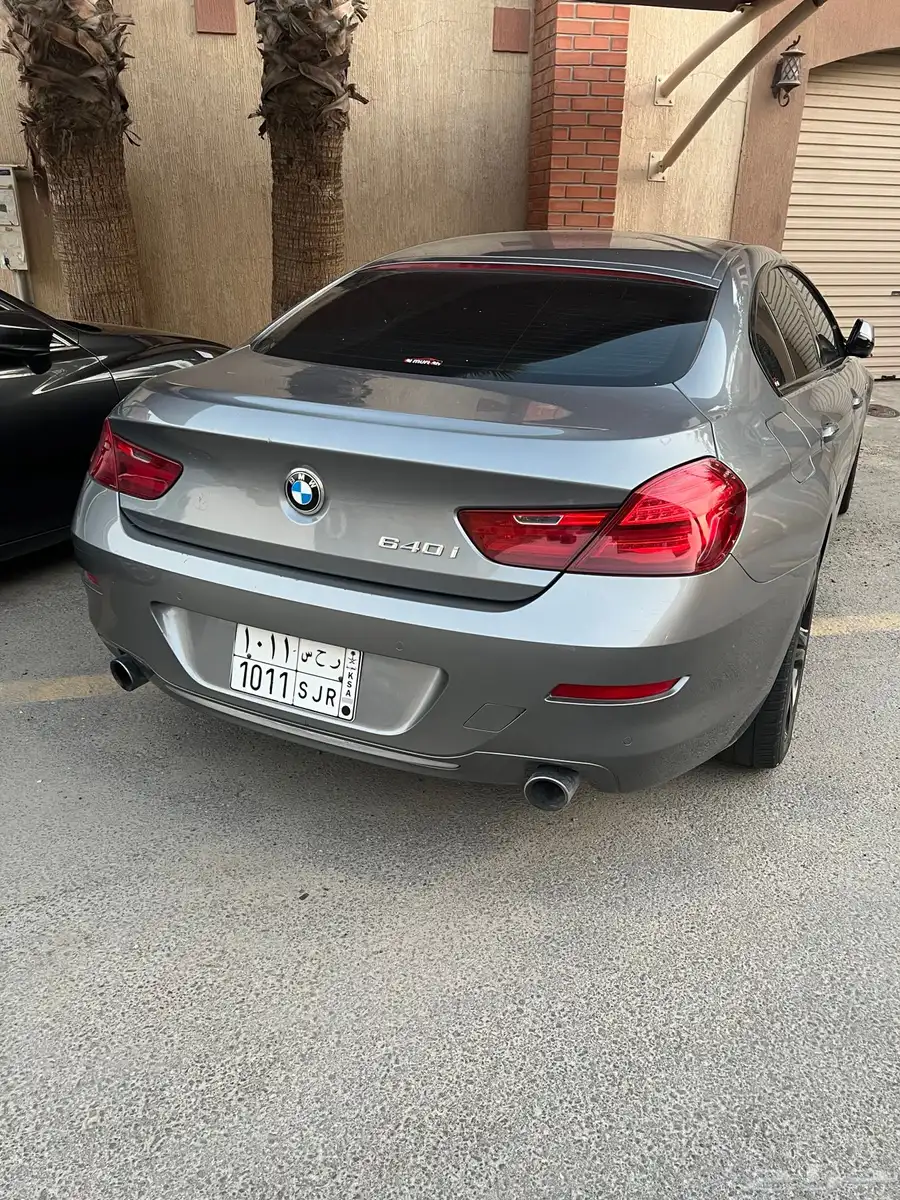 بي ام دبليو الفئة السادسه 640i 2016 index