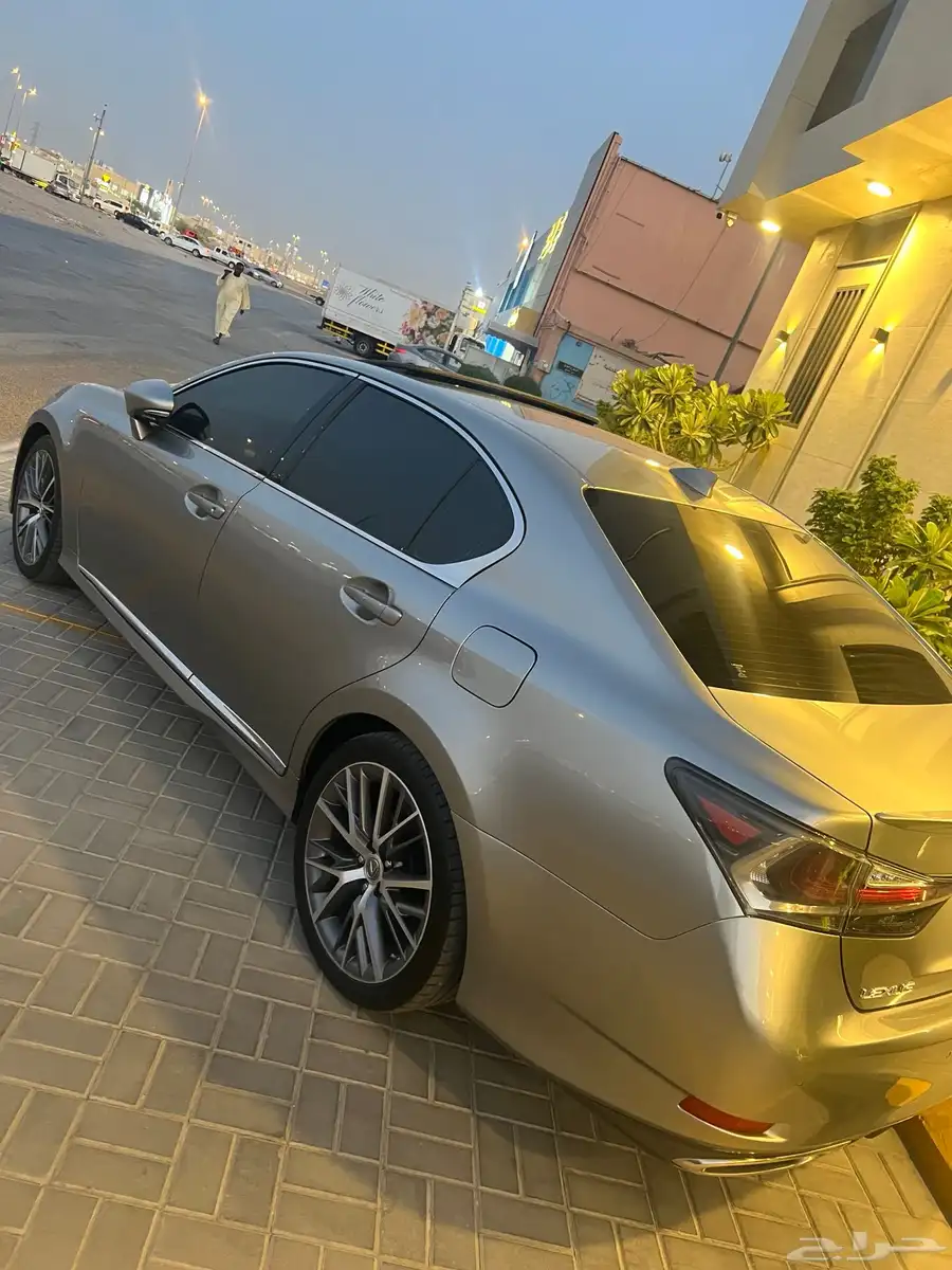 لكزس جي أس 350 فل كامل عبداللطيف جميل 7