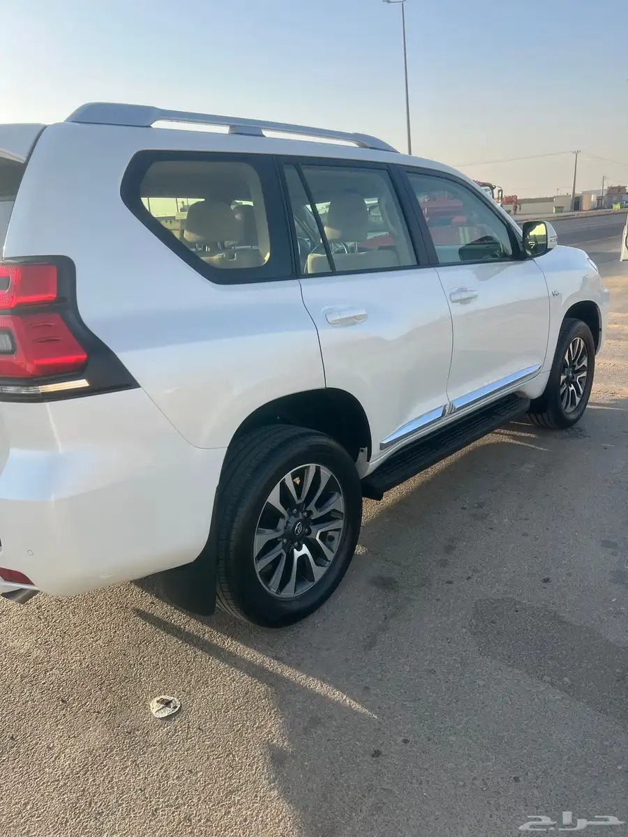 برادو خليجي مديل 23 شرط بدي ومحركات 16