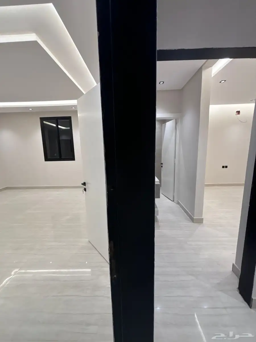 للبيع بحي طويق ( شقق ) فاخرة بمساحات واسعه 650.000الف 55