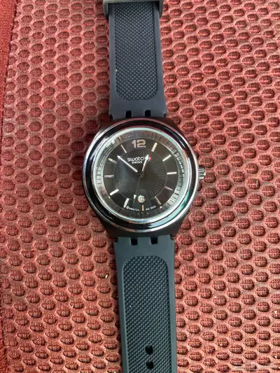 ساعه swatch الاصليه 0