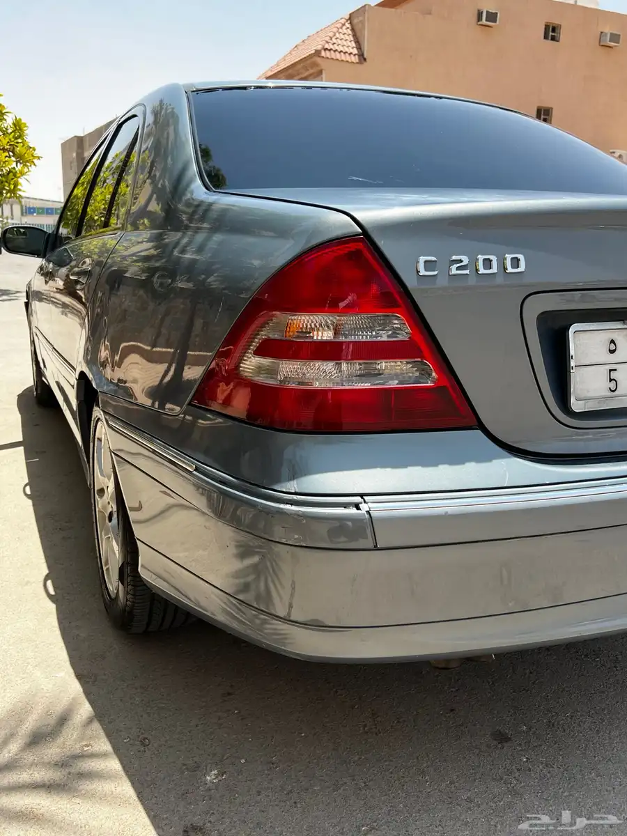 مرسيديس C200 5
