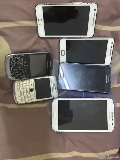 جوالات قديمه 0