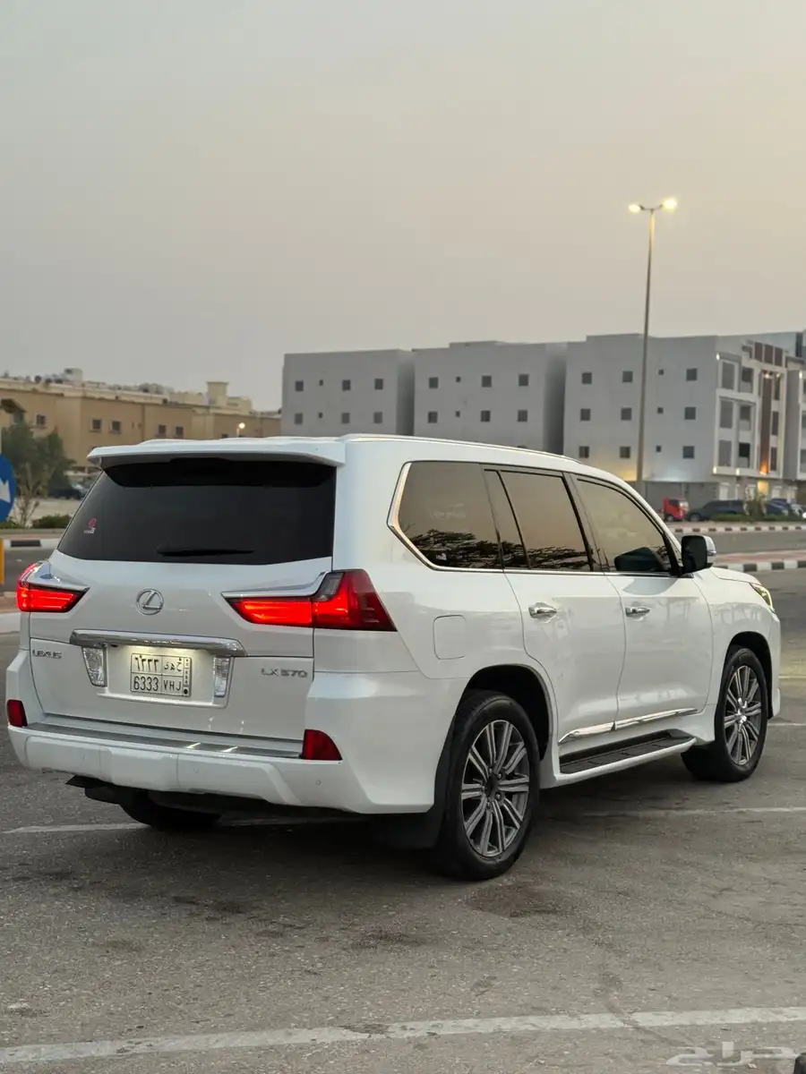 جيب لكزس LX.570 2016سعودي قمه بنضافهDD 4