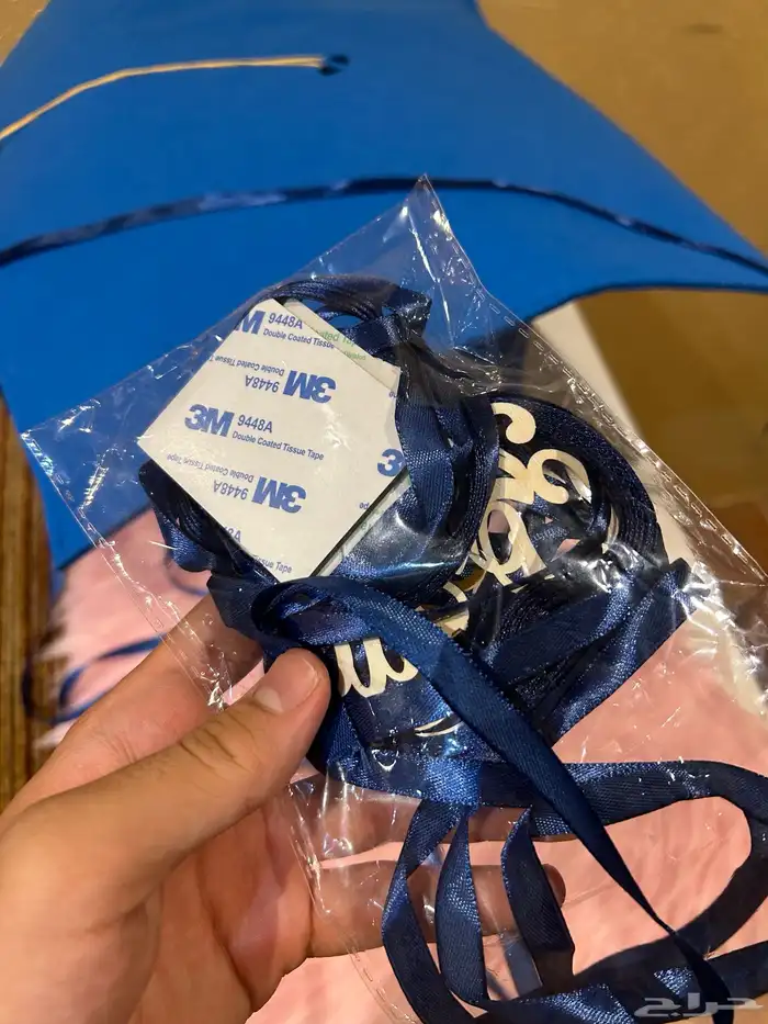 للبيع قبعه سياره حقت تخرج جديده استعمال واحد 1