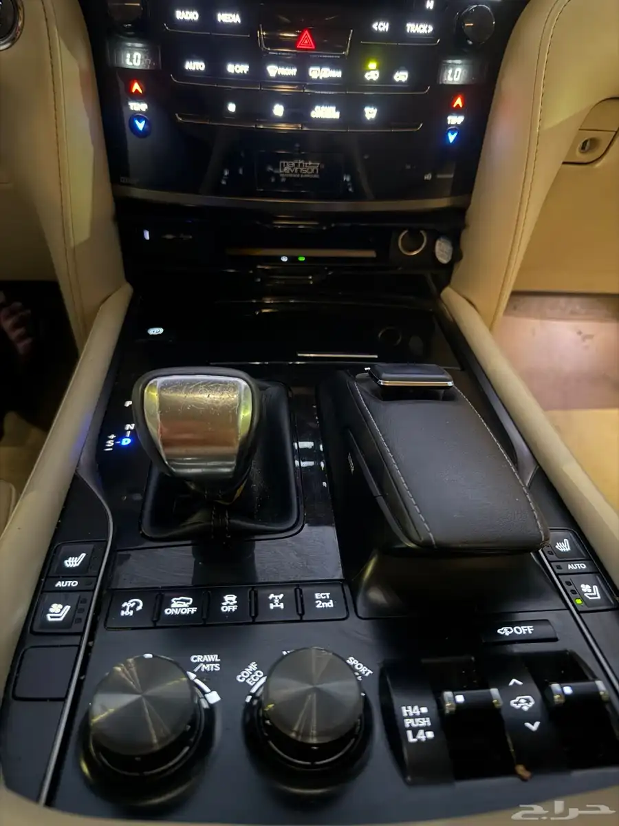 جيب لكزس LX.570 2016سعودي قمه بنضافهDD 32