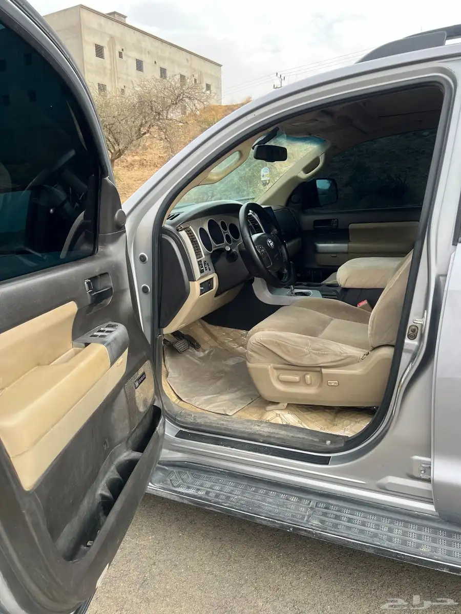 سكويا 2009 8