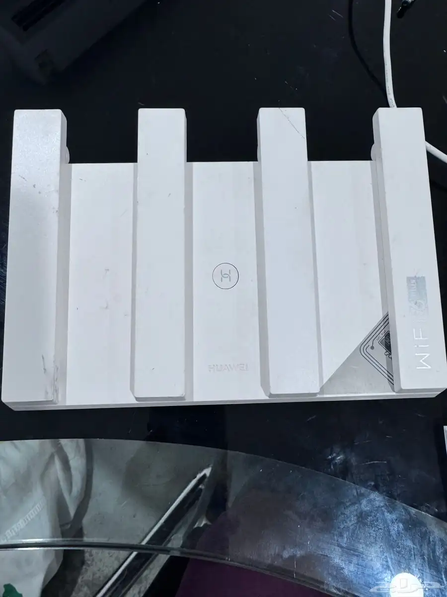 موزع شبكه من شركه هواوي 6plus 0