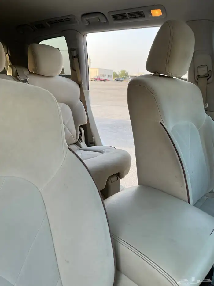 للبيع نيسان بلاتينيوم مكينة 400 25