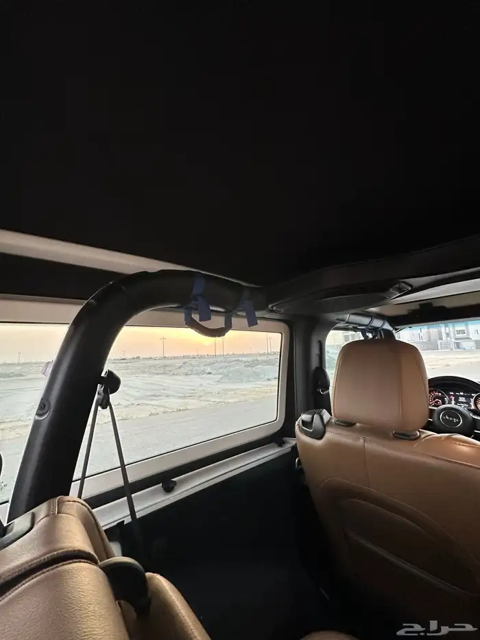 جيب رانجلر صحارى 44