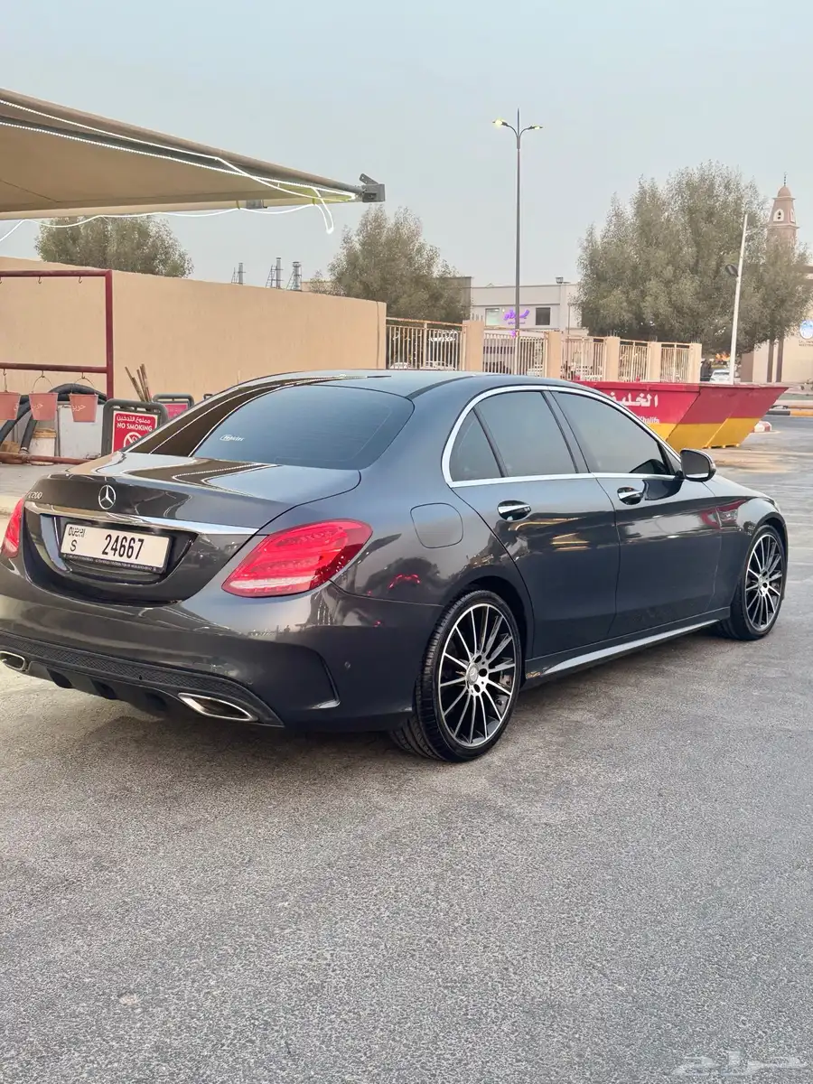 مرسيدس خليجي c200 2016.  لوحات دبي 5