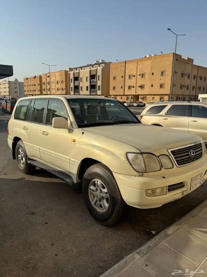 lx 470 2