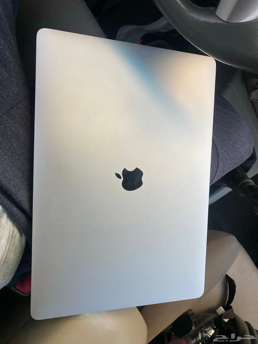 للبيع  MacBook Pro 15-inch i9 نظيف جدا 0