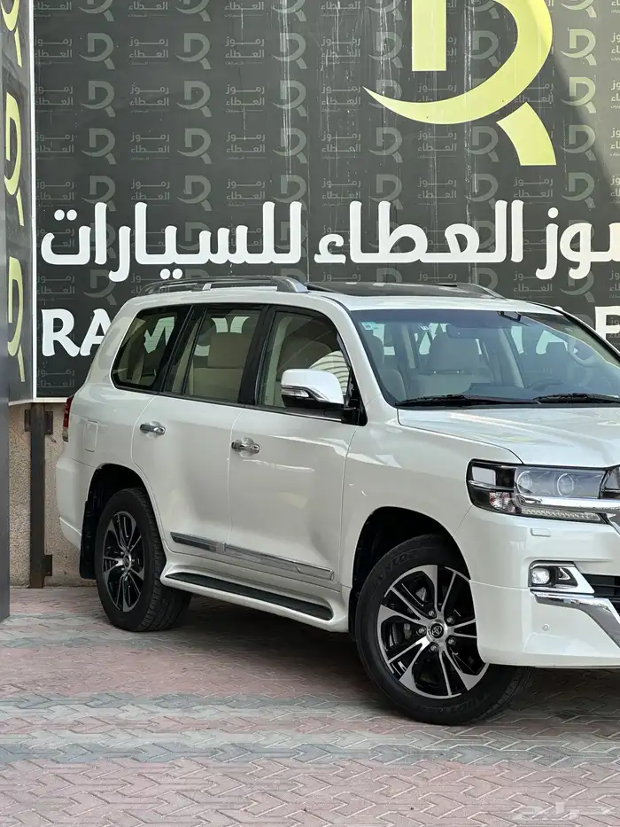 لاندكروزر GXR تورنق - 2021 - مخزن عداد 29 الف فقط - 8 سلندر 1