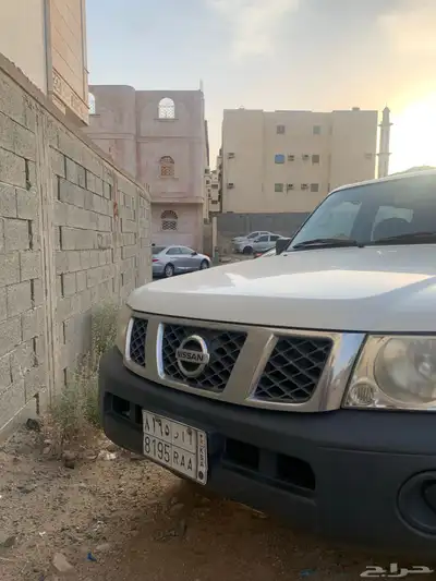 للبيع جيب نيسان 2