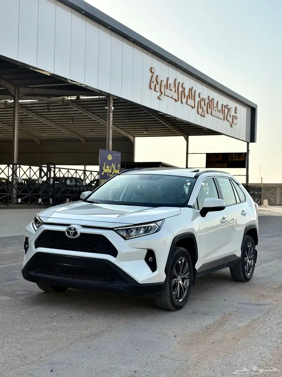 تايوتا راف فور 2022 XLE 4WD 1