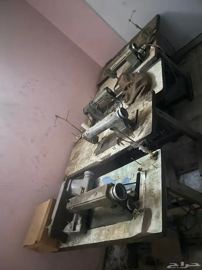 دواليب مخازن و مكائن خياطة جوكي و سنجر و ماطور هواء 6