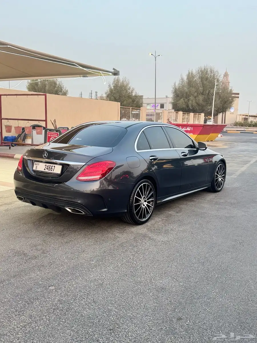 مرسيدس خليجي c200 2016.  لوحات دبي 4