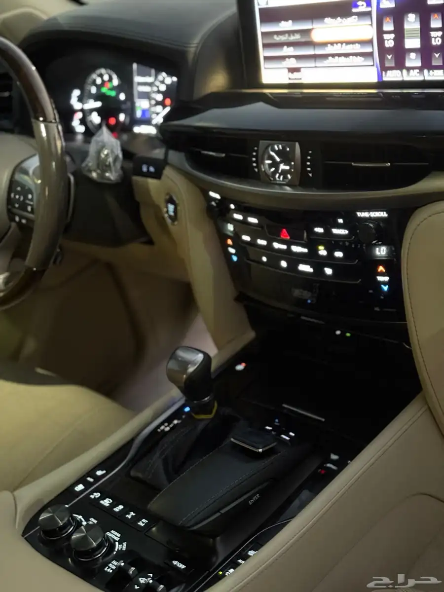 جيب لكزس LX.570 2016سعودي قمه بنضافهDD 28